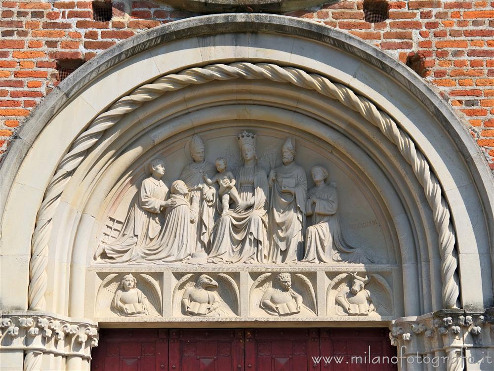 Castiglione Olona (Varese, Italy) - Lunette of the portal of the Collegiate Church of Saints Stephen and Lawrence